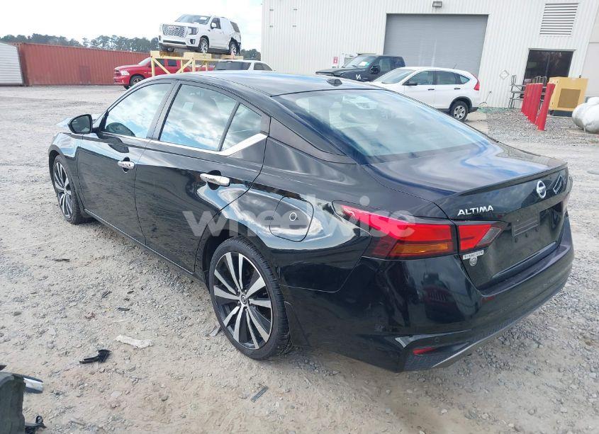 Photo 3 of 2020 Nissan Altima SR FWD (VIN 1N4BL4CV2LC172859)