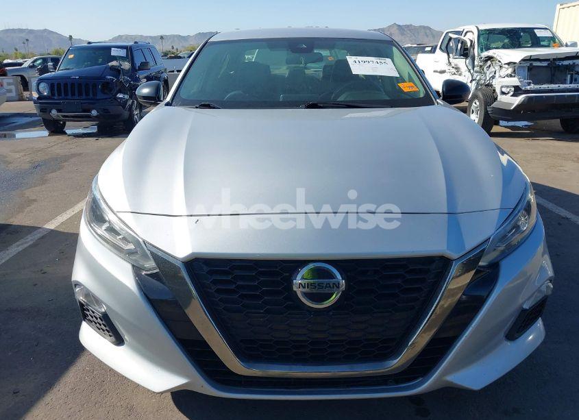 Photo 13 of 2020 Nissan Altima SR FWD (VIN 1N4BL4CV2LC233031)