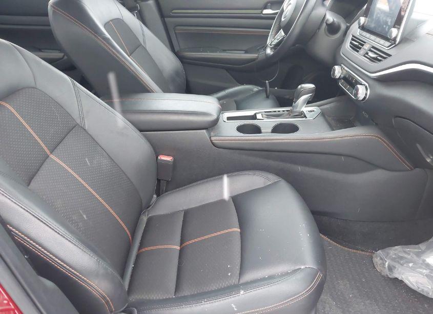 Photo 5 of 2020 Nissan Altima SR FWD (VIN 1N4BL4CV2LC281841)