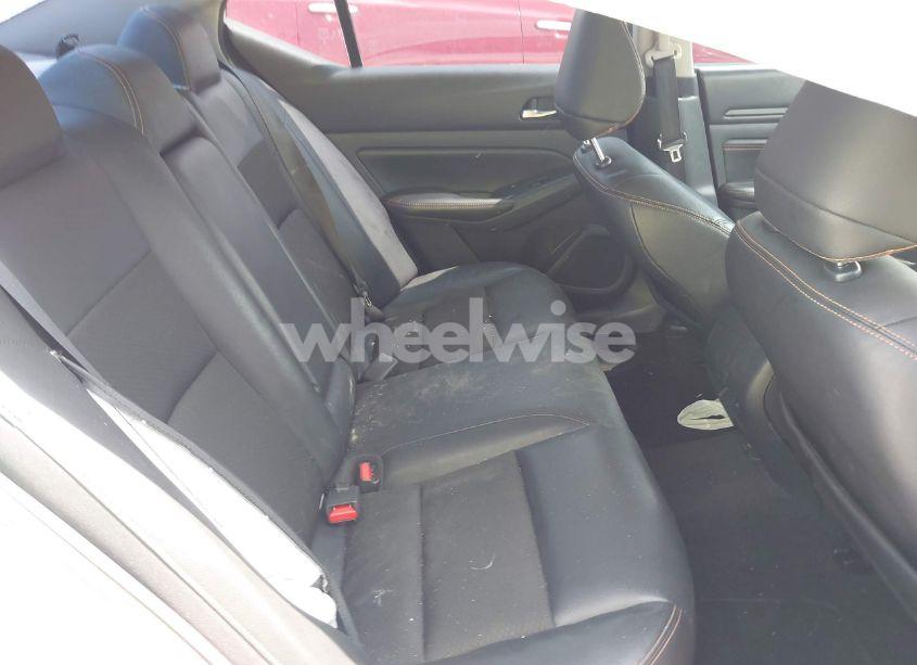 Photo 8 of 2020 Nissan Altima SR FWD (VIN 1N4BL4CV2LN308217)