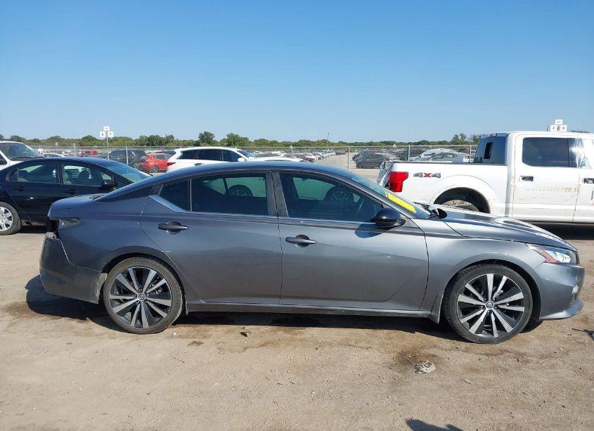 Photo 14 of 2021 Nissan Altima SR FWD (VIN 1N4BL4CV2MN345902)