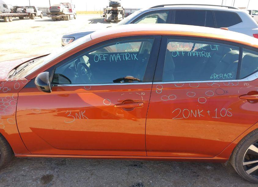 Photo 14 of 2021 Nissan Altima SR FWD (VIN 1N4BL4CV2MN387129)