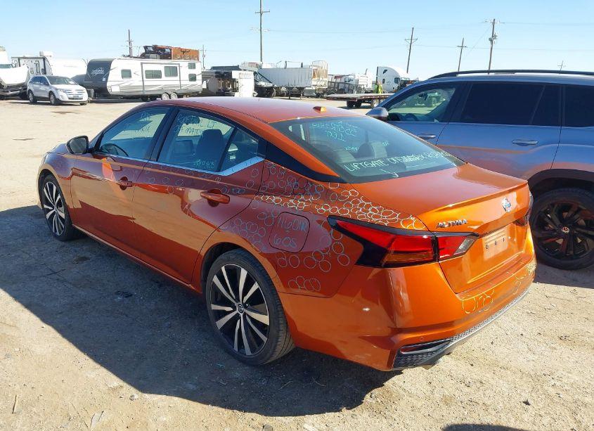 Photo 3 of 2021 Nissan Altima SR FWD (VIN 1N4BL4CV2MN387129)