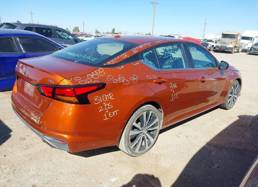 Photo 4 of 2021 Nissan Altima SR FWD (VIN 1N4BL4CV2MN387129)