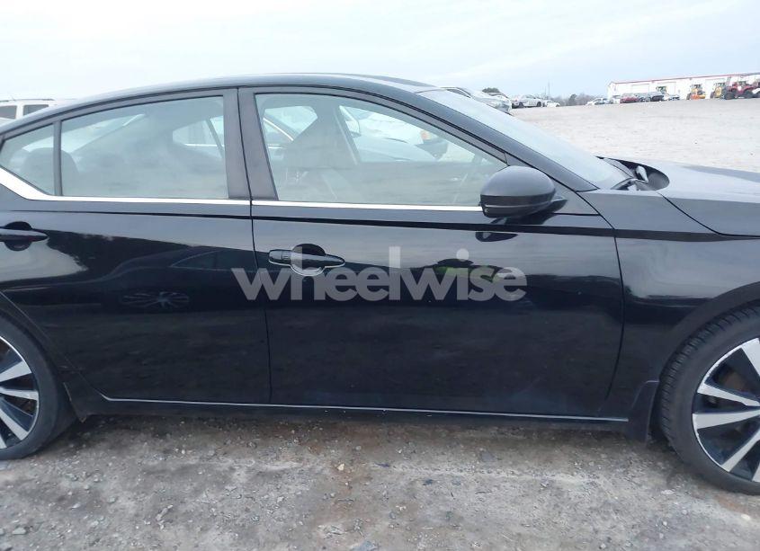 Photo 13 of 2021 Nissan Altima SR FWD (VIN 1N4BL4CV2MN419559)