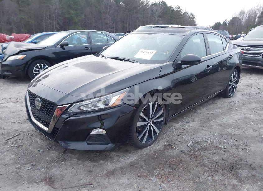 Photo 2 of 2021 Nissan Altima SR FWD (VIN 1N4BL4CV2MN419559)