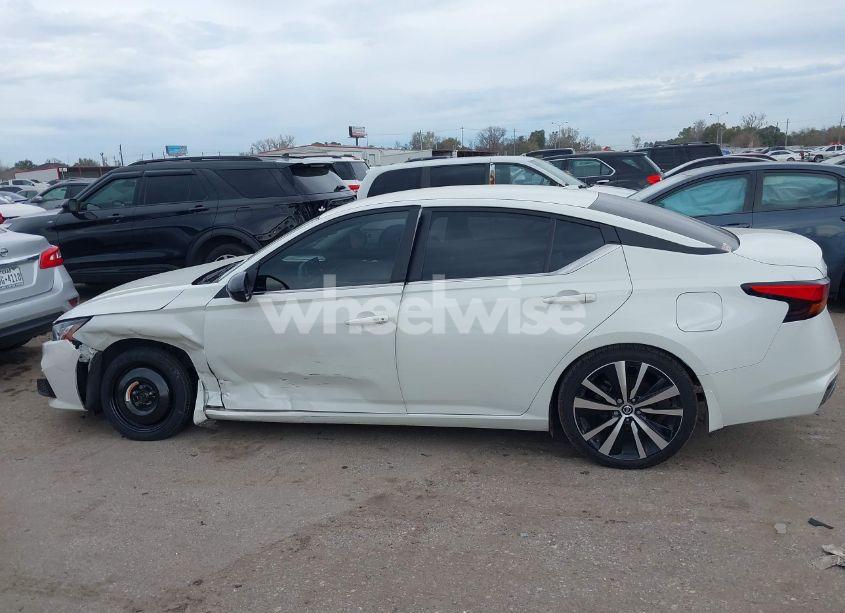 Photo 14 of 2022 Nissan Altima (VIN 1N4BL4CV2NN324713)