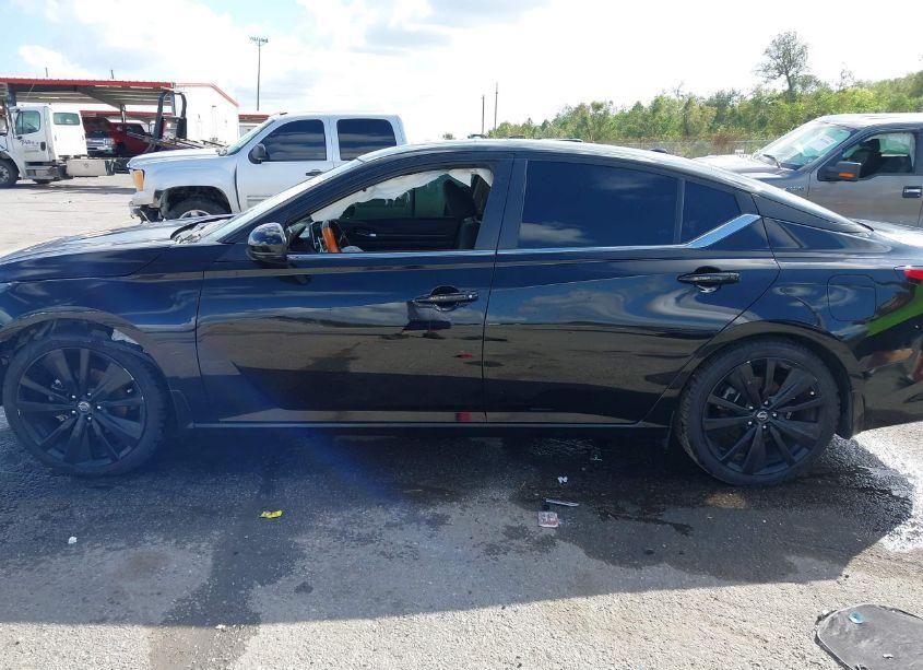 Photo 14 of 2022 Nissan Altima SR FWD (VIN 1N4BL4CV2NN419479)