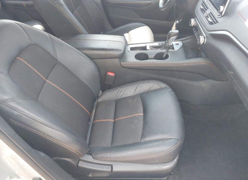 Photo 5 of 2022 Nissan Altima SR FWD (VIN 1N4BL4CV2NN420616)