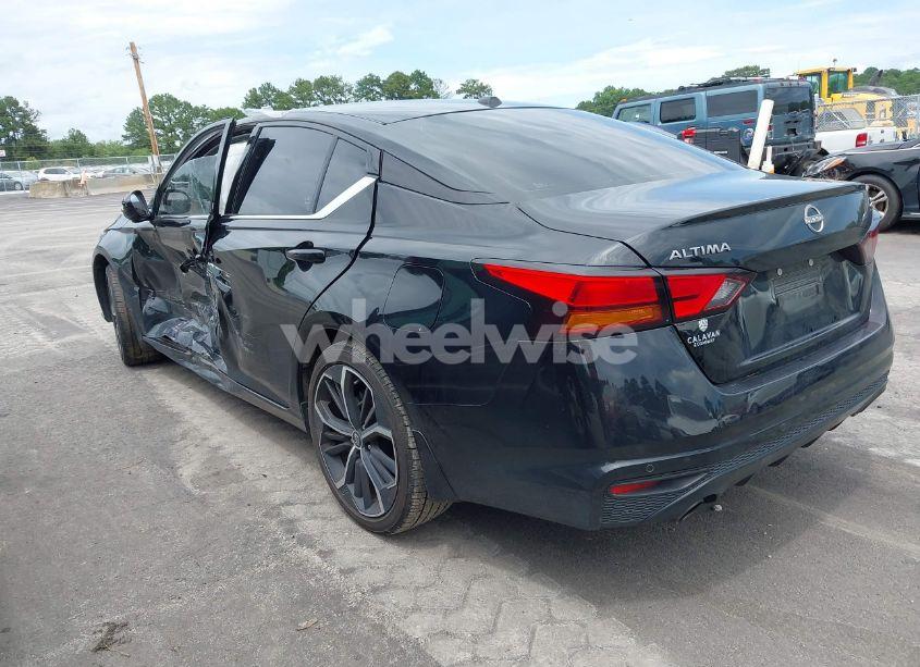 Photo 3 of 2024 Nissan Altima SR FWD (VIN 1N4BL4CV2RN330145)