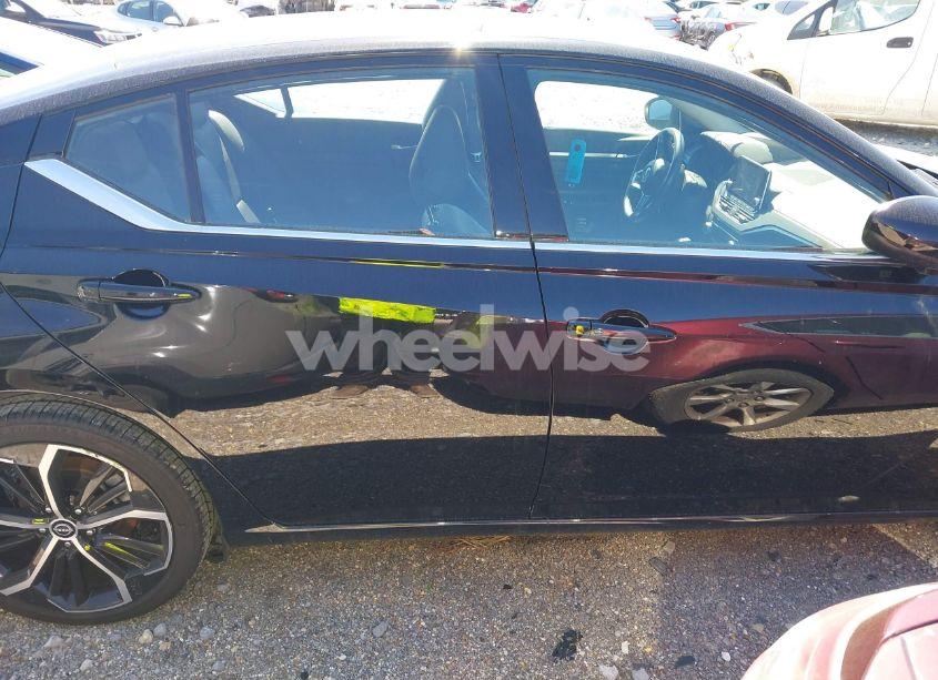 Photo 13 of 2024 Nissan Altima SR FWD (VIN 1N4BL4CV2RN386201)