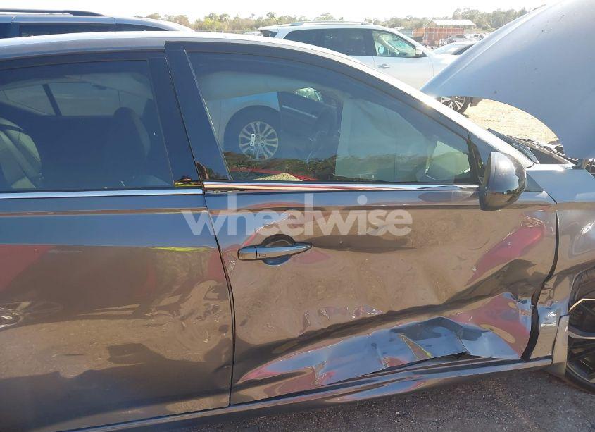 Photo 6 of 2025 Nissan Altima SR FWD (VIN 1N4BL4CV2SN341474)