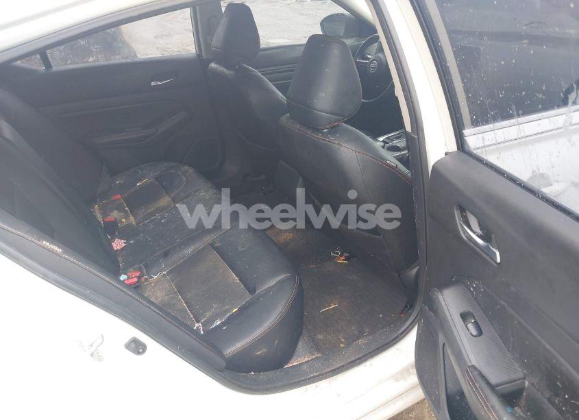 Photo 8 of 2019 Nissan Altima 2.5 SR (VIN 1N4BL4CV3KC142302)