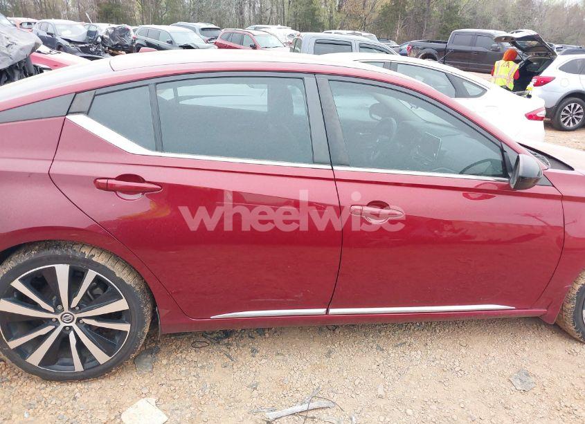 Photo 13 of 2019 Nissan Altima 2.5 SR (VIN 1N4BL4CV3KC190978)