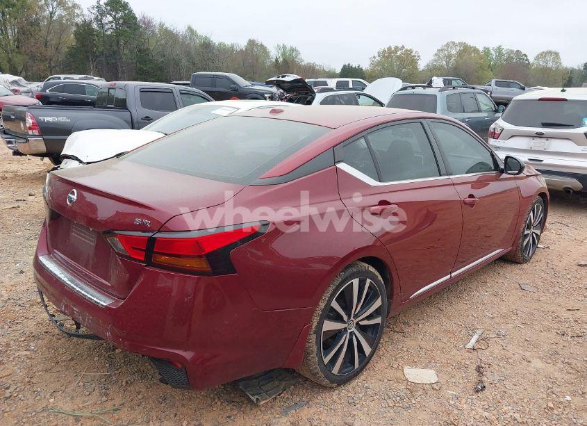 Photo 4 of 2019 Nissan Altima 2.5 SR (VIN 1N4BL4CV3KC190978)