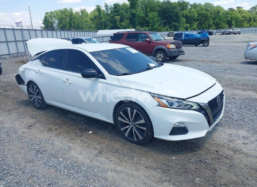 2019 Nissan Altima 2.5 SR (VIN 1N4BL4CV3KC192097) main photo