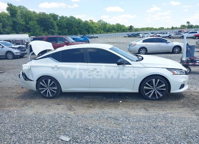 Photo 14 of 2019 Nissan Altima 2.5 SR (VIN 1N4BL4CV3KC192097)