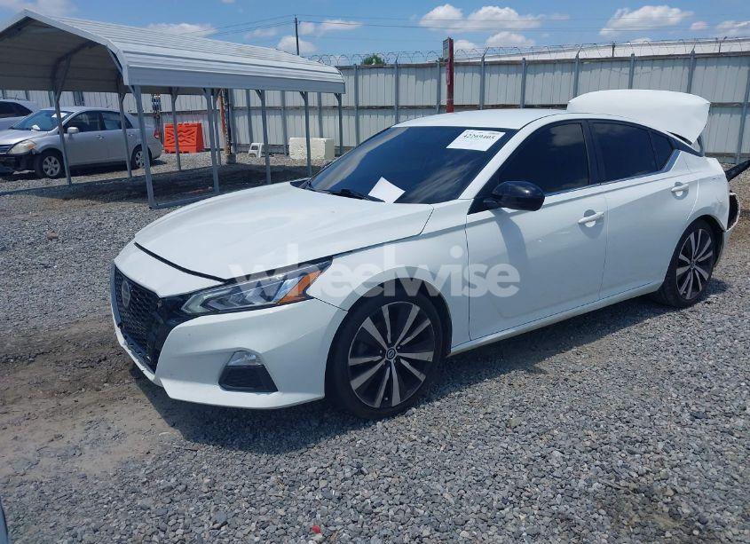 Photo 2 of 2019 Nissan Altima 2.5 SR (VIN 1N4BL4CV3KC192097)