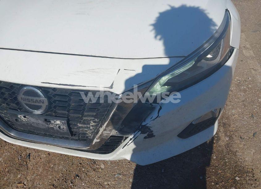 Photo 6 of 2019 Nissan Altima 2.5 SR (VIN 1N4BL4CV3KN309911)