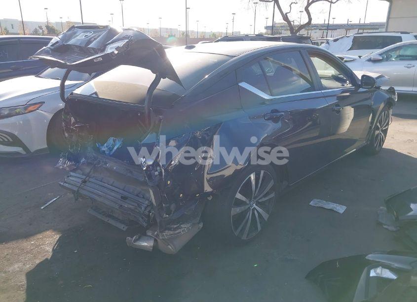 Photo 4 of 2019 Nissan Altima 2.5 SR (VIN 1N4BL4CV3KN319919)