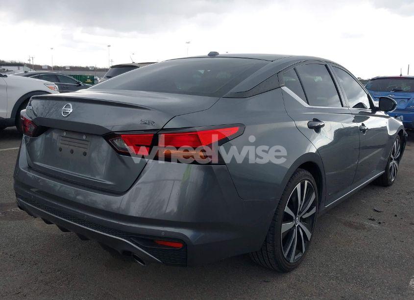 Photo 4 of 2020 Nissan Altima SR FWD (VIN 1N4BL4CV3LC156766)