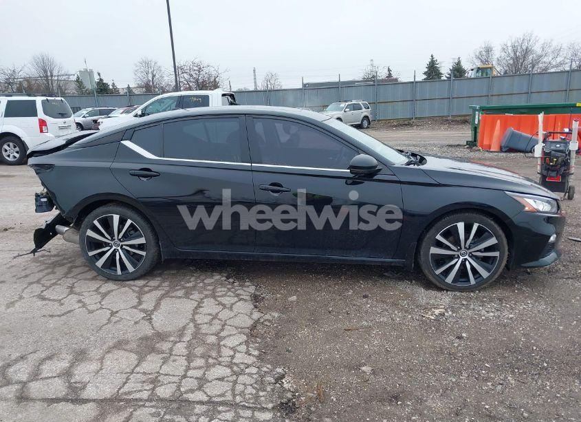 Photo 13 of 2020 Nissan Altima SR FWD (VIN 1N4BL4CV3LC166343)