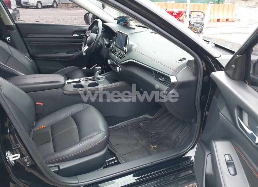 Photo 5 of 2020 Nissan Altima SR FWD (VIN 1N4BL4CV3LC166343)