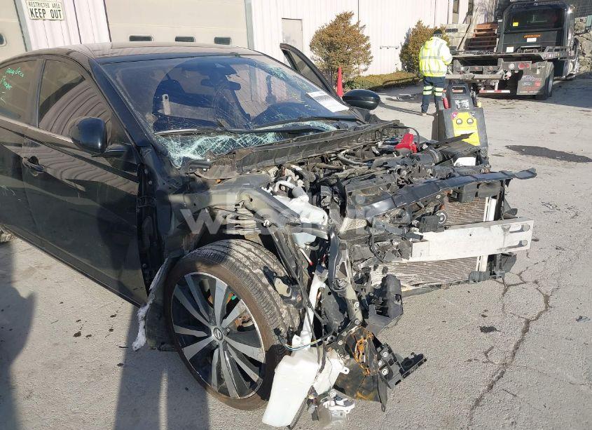 Photo 6 of 2020 Nissan Altima SR FWD (VIN 1N4BL4CV3LC181750)