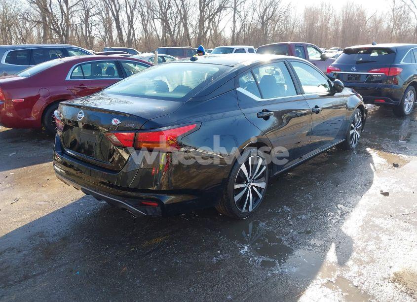 Photo 4 of 2020 Nissan Altima SR FWD (VIN 1N4BL4CV3LC186141)