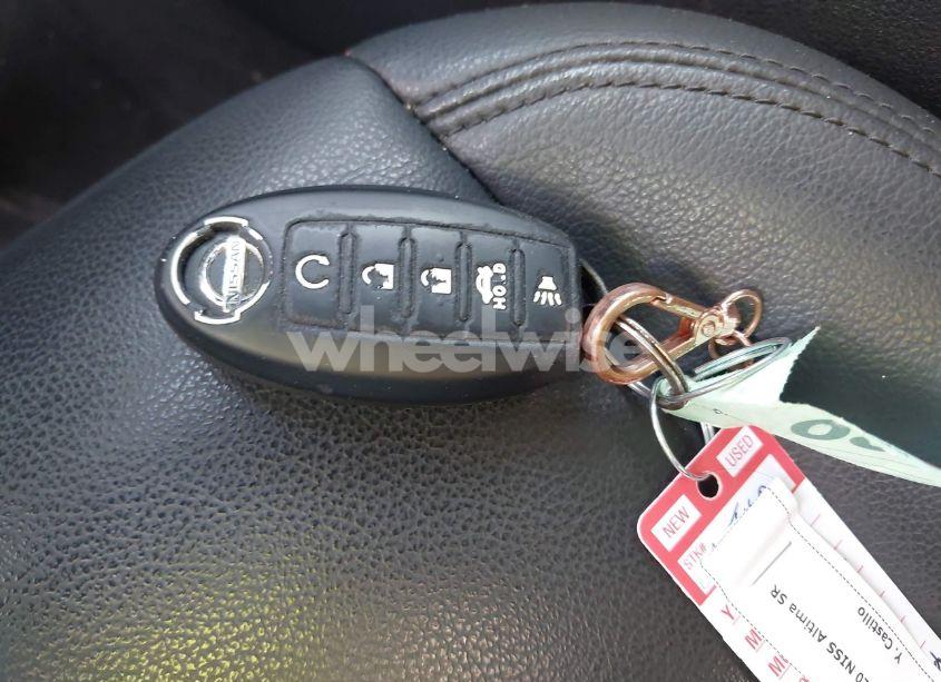 Photo 11 of 2020 Nissan Altima SR FWD (VIN 1N4BL4CV3LC186821)