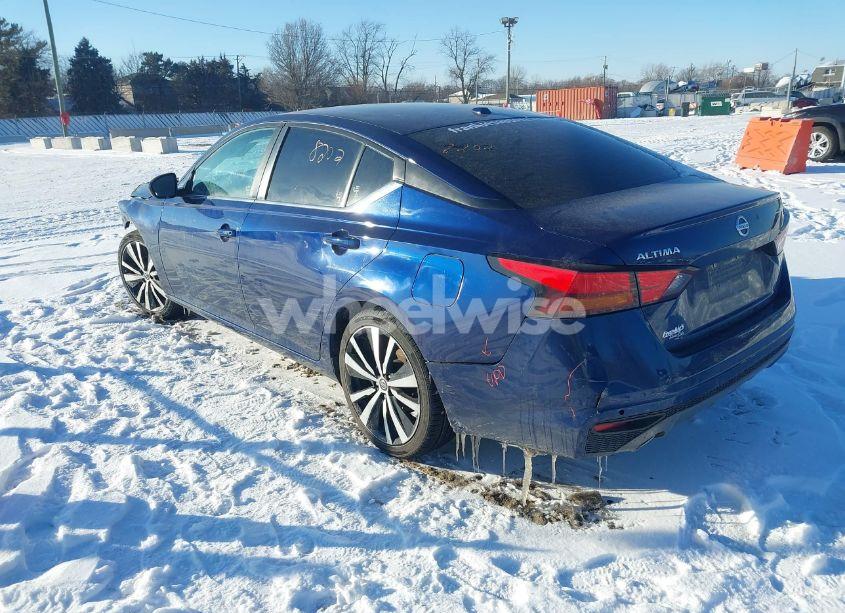 Photo 3 of 2020 Nissan Altima SR FWD (VIN 1N4BL4CV3LC235340)