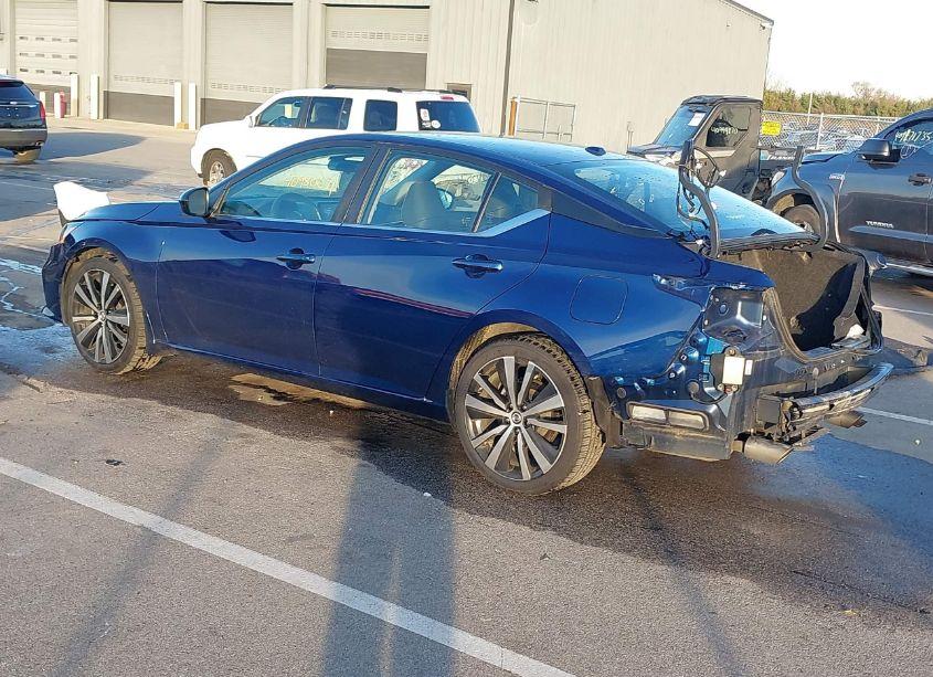 Photo 3 of 2020 Nissan Altima SR FWD (VIN 1N4BL4CV3LC279712)