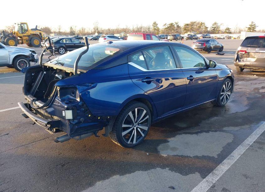 Photo 4 of 2020 Nissan Altima SR FWD (VIN 1N4BL4CV3LC279712)