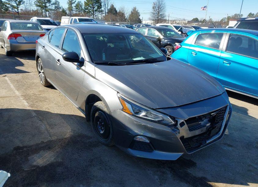 2021 Nissan Altima SR FWD (VIN 1N4BL4CV3MN318272) main photo