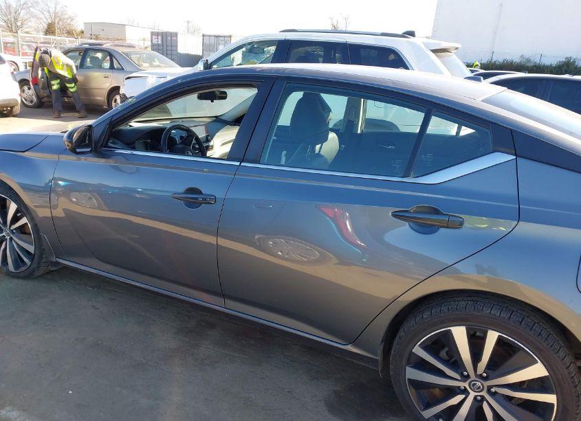 Photo 14 of 2021 Nissan Altima SR FWD (VIN 1N4BL4CV3MN318272)