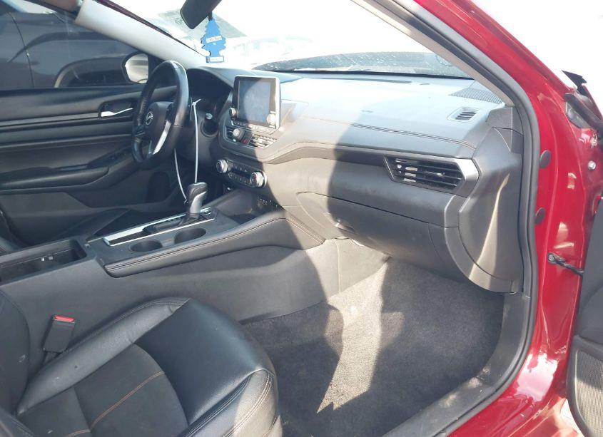 Photo 5 of 2021 Nissan Altima SR FWD (VIN 1N4BL4CV3MN361560)