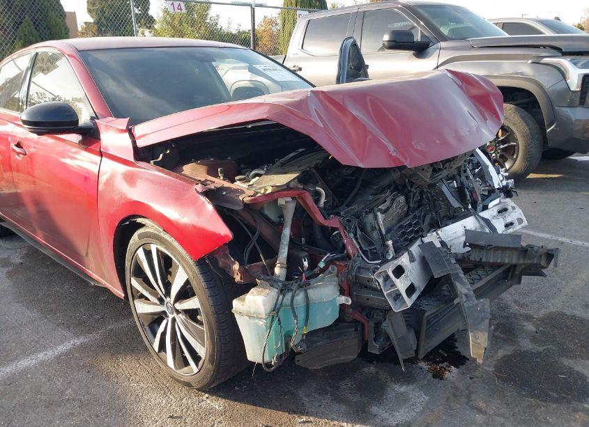 Photo 6 of 2021 Nissan Altima SR FWD (VIN 1N4BL4CV3MN361560)