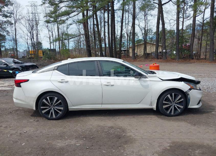 Photo 14 of 2021 Nissan Altima SR FWD (VIN 1N4BL4CV3MN375331)