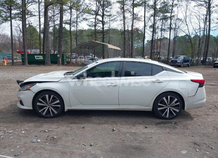 Photo 15 of 2021 Nissan Altima SR FWD (VIN 1N4BL4CV3MN375331)