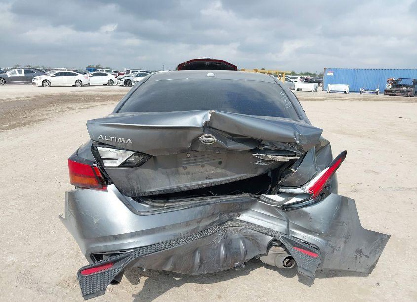 Photo 16 of 2021 Nissan Altima SR FWD (VIN 1N4BL4CV3MN388225)