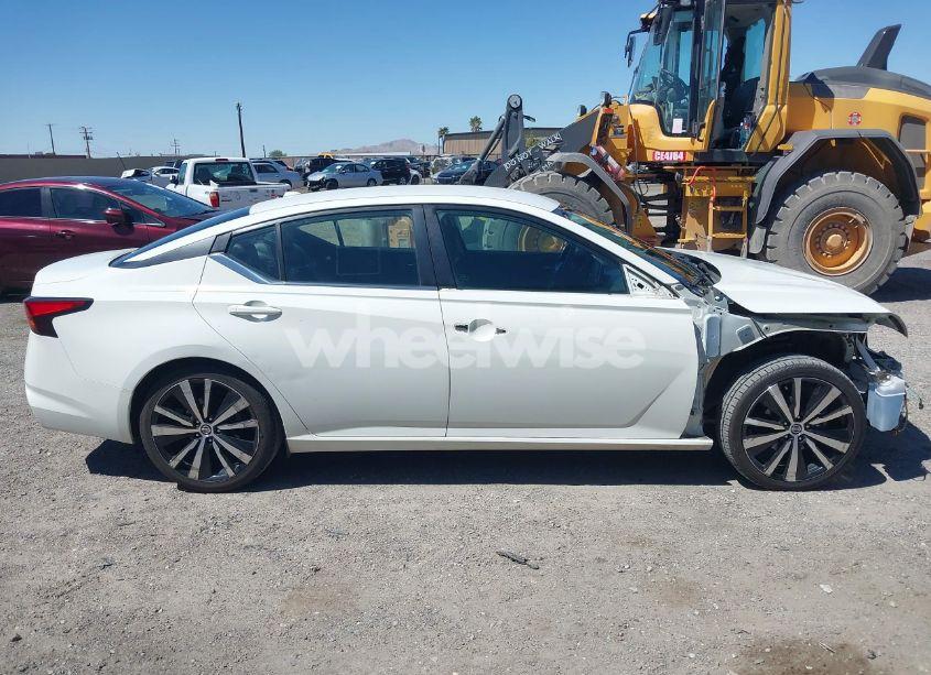 Photo 14 of 2021 Nissan Altima SR FWD (VIN 1N4BL4CV3MN391965)