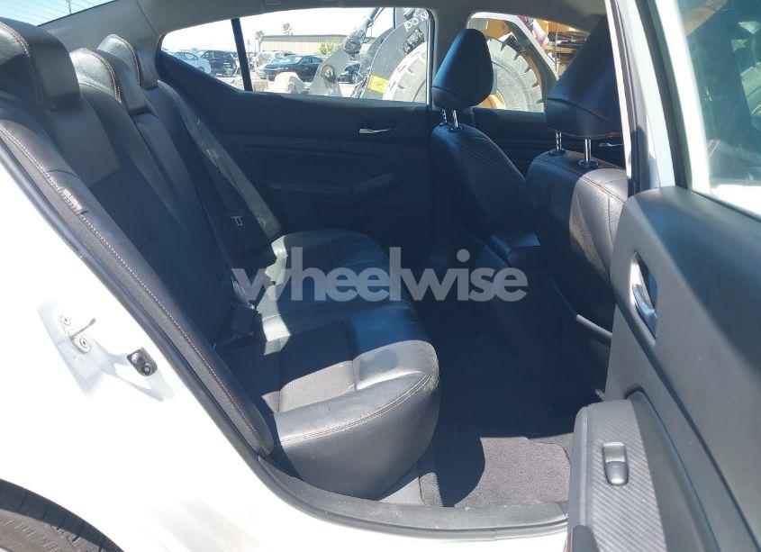 Photo 8 of 2021 Nissan Altima SR FWD (VIN 1N4BL4CV3MN391965)