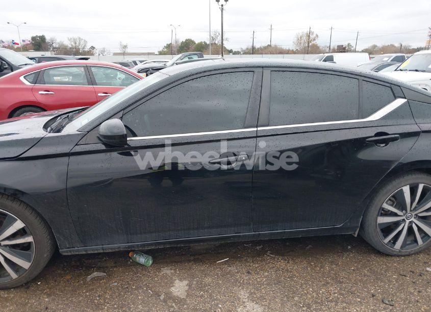 Photo 14 of 2021 Nissan Altima SR FWD (VIN 1N4BL4CV3MN411681)