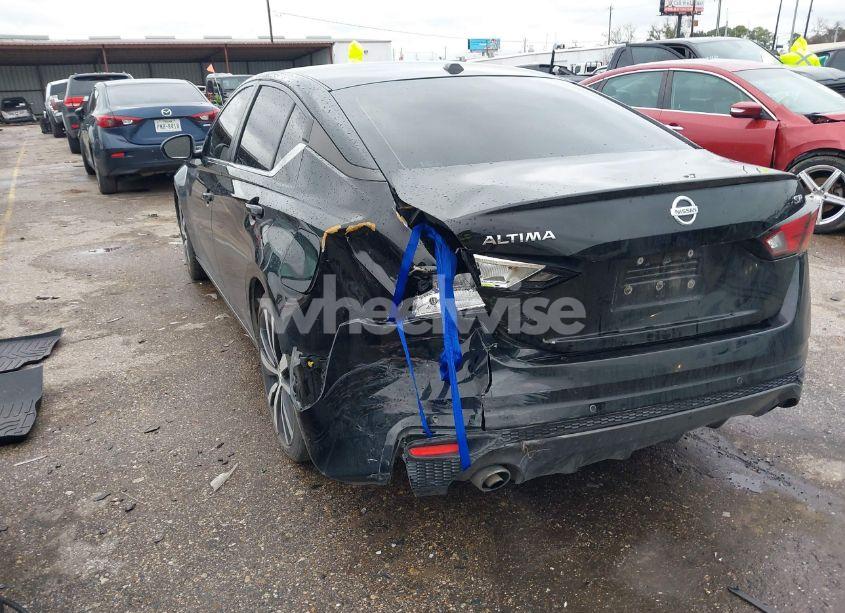 Photo 3 of 2021 Nissan Altima SR FWD (VIN 1N4BL4CV3MN411681)