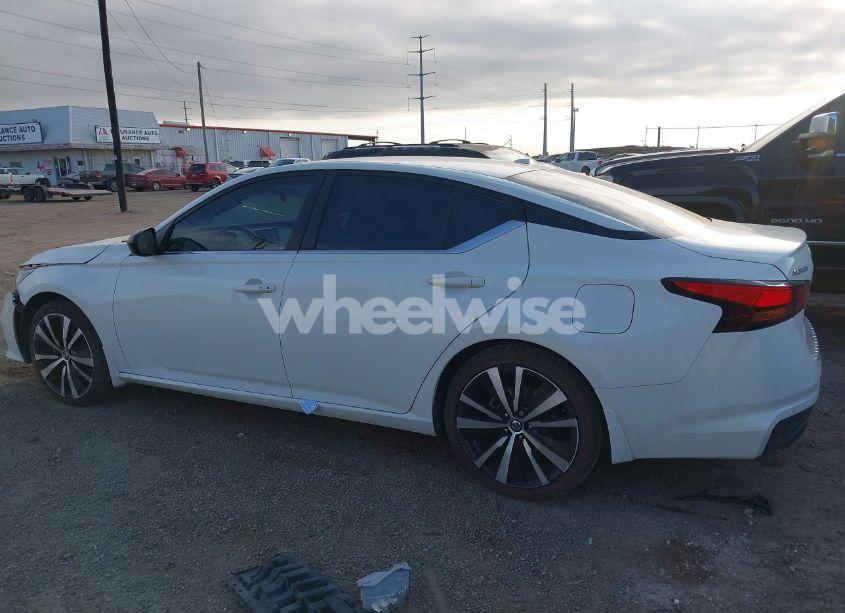 Photo 15 of 2022 Nissan Altima SR FWD (VIN 1N4BL4CV3NN362578)