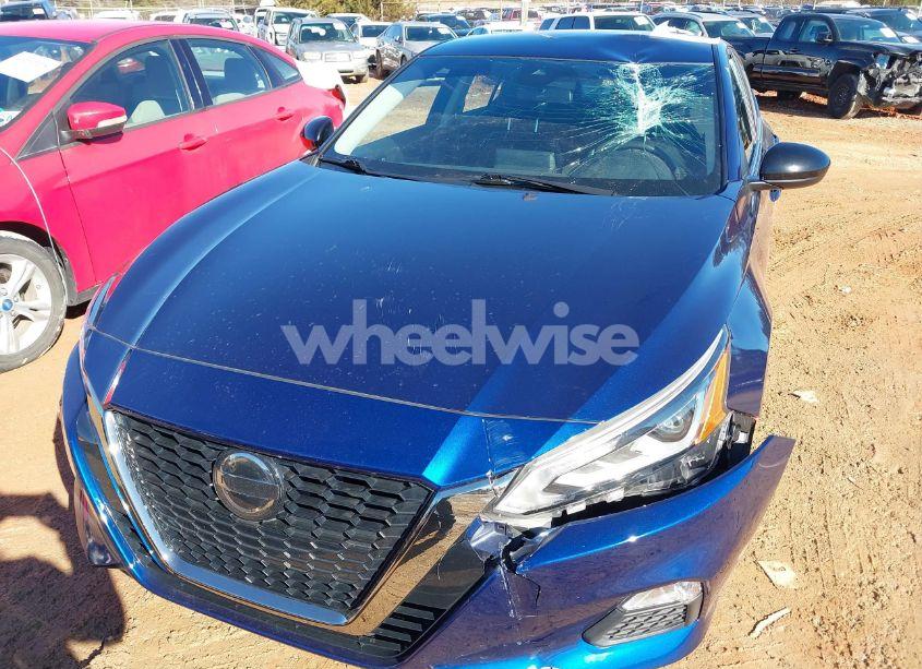 Photo 6 of 2022 Nissan Altima SR FWD (VIN 1N4BL4CV3NN378862)