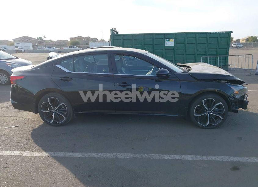 Photo 13 of 2023 Nissan Altima SR FWD (VIN 1N4BL4CV3PN312346)