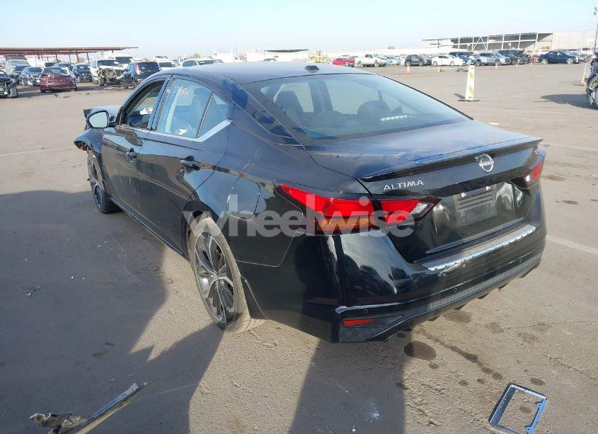 Photo 3 of 2023 Nissan Altima SR FWD (VIN 1N4BL4CV3PN312346)