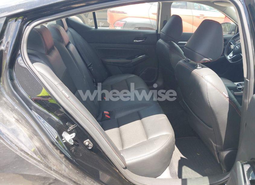 Photo 8 of 2023 Nissan Altima SR FWD (VIN 1N4BL4CV3PN319345)