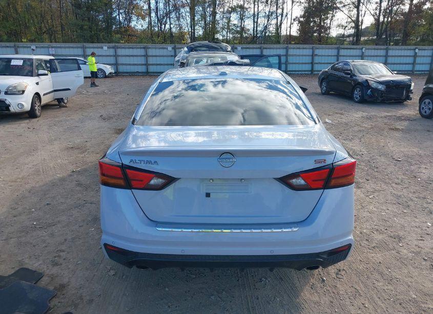 Photo 16 of 2023 Nissan Altima SR FWD (VIN 1N4BL4CV3PN361577)